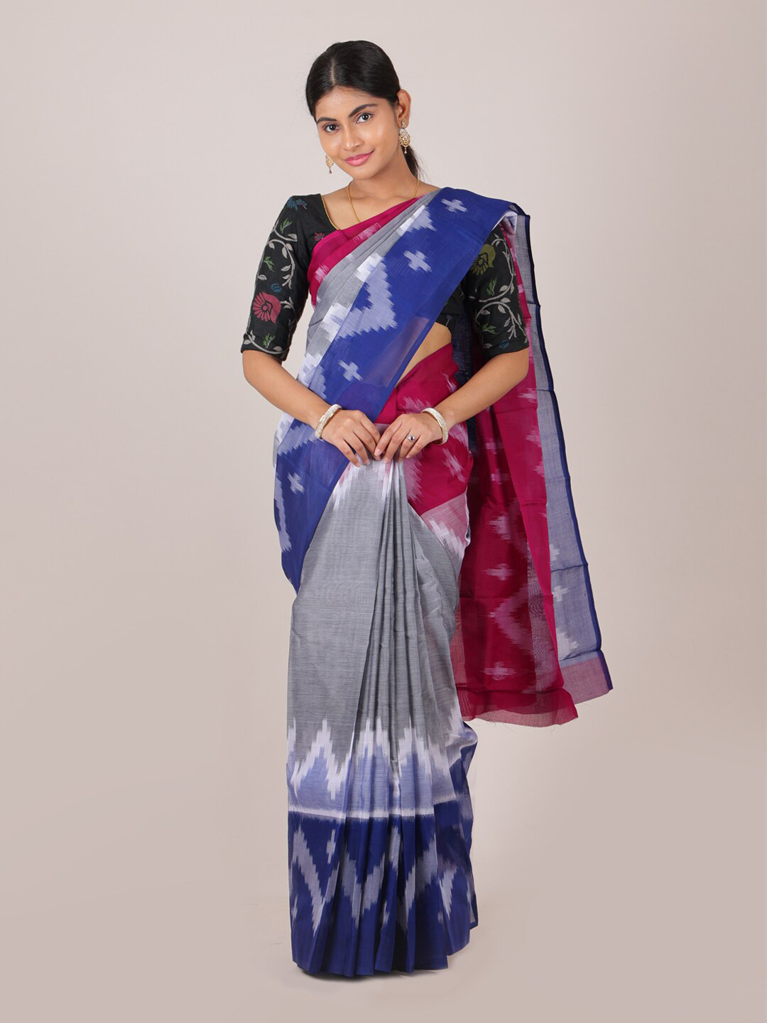 

Pothys Grey & Blue Woven Design Saree