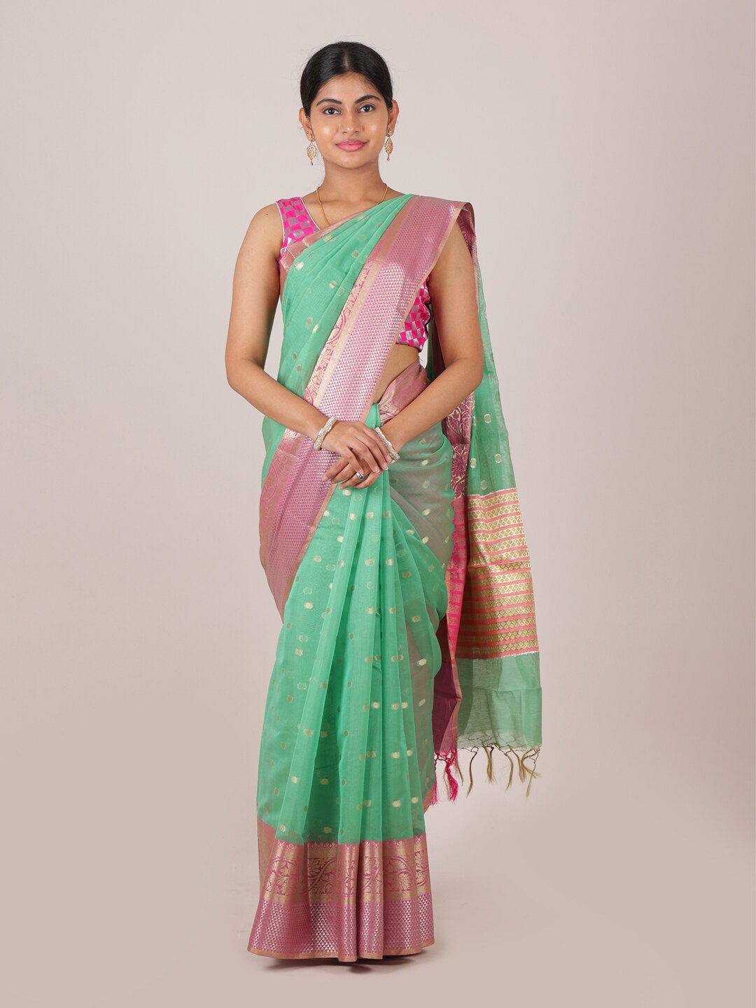 

Pothys Green & Gold-Toned Ethnic Motifs Saree