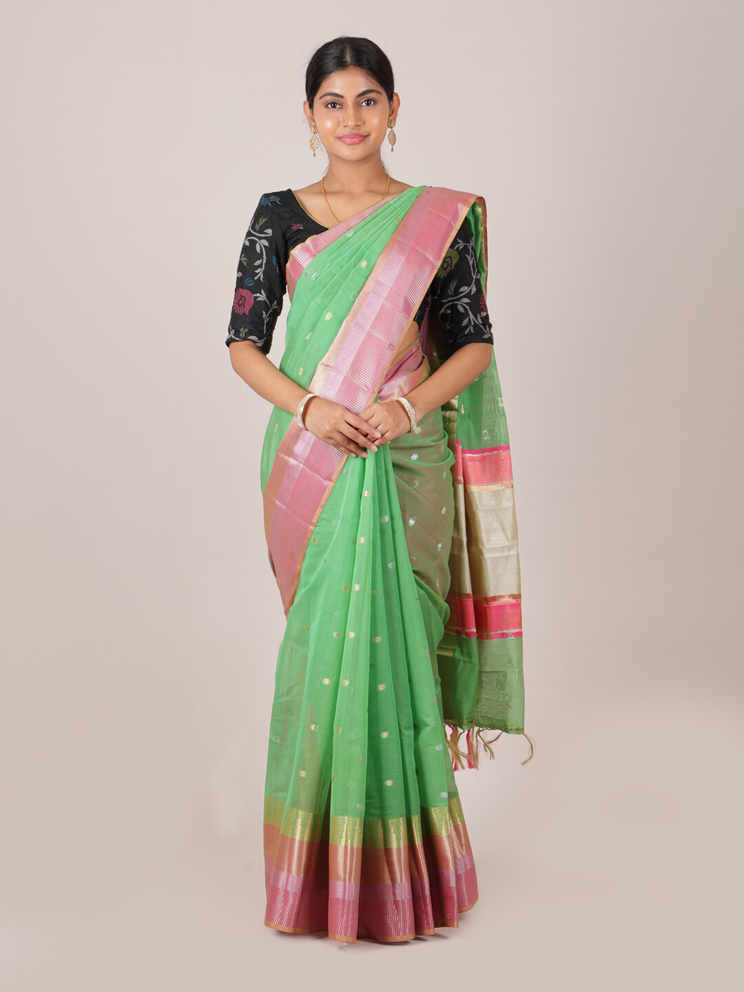 

Pothys Green & Silver-Toned Woven Design Zari Saree