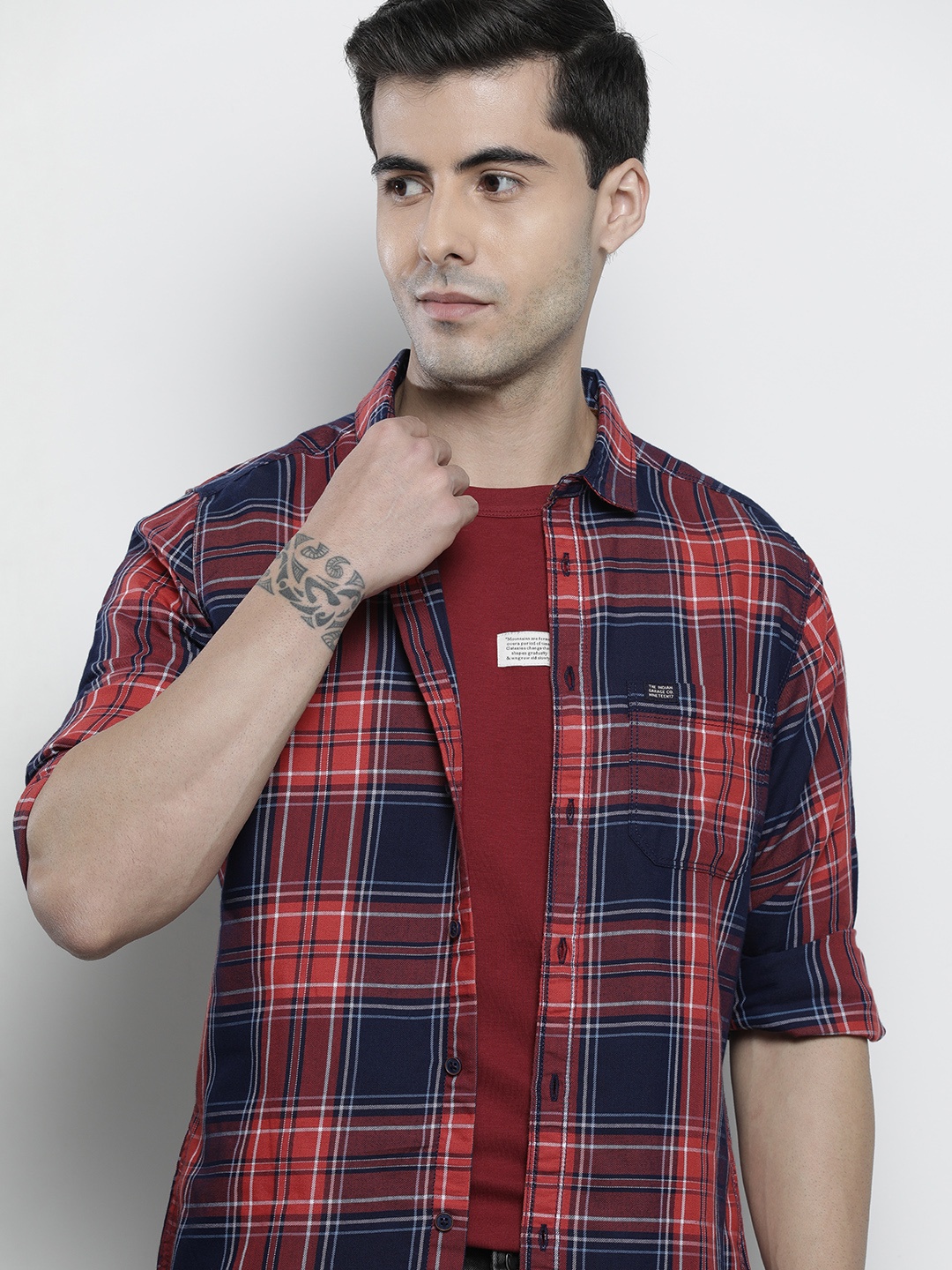 

The Indian Garage Co Men Red & Navy Blue Tartan Checked Shirt