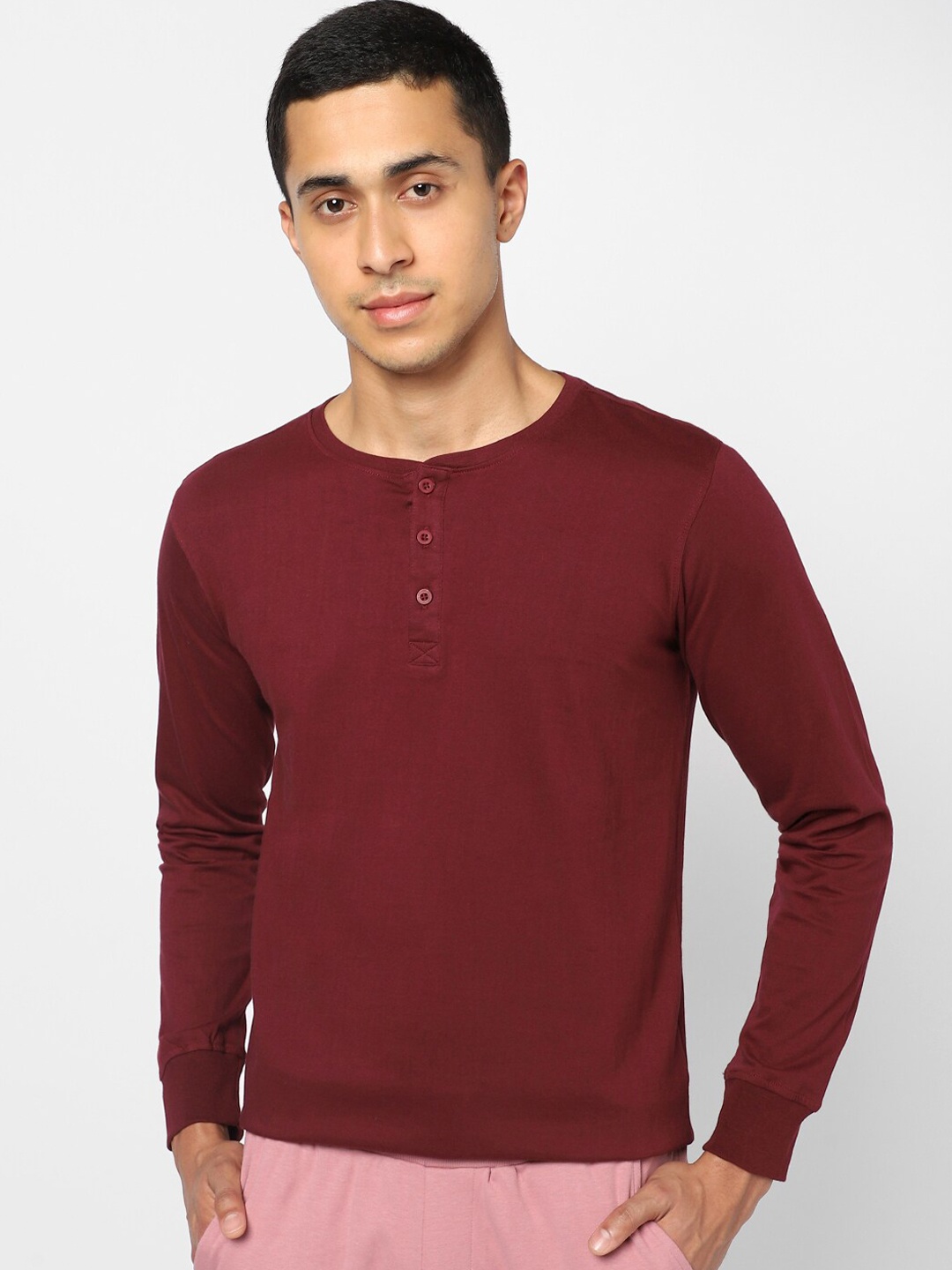 

Ajile by Pantaloons Men Maroon Henley Neck Slim Fit Pure Cotton Lounge T-shirt
