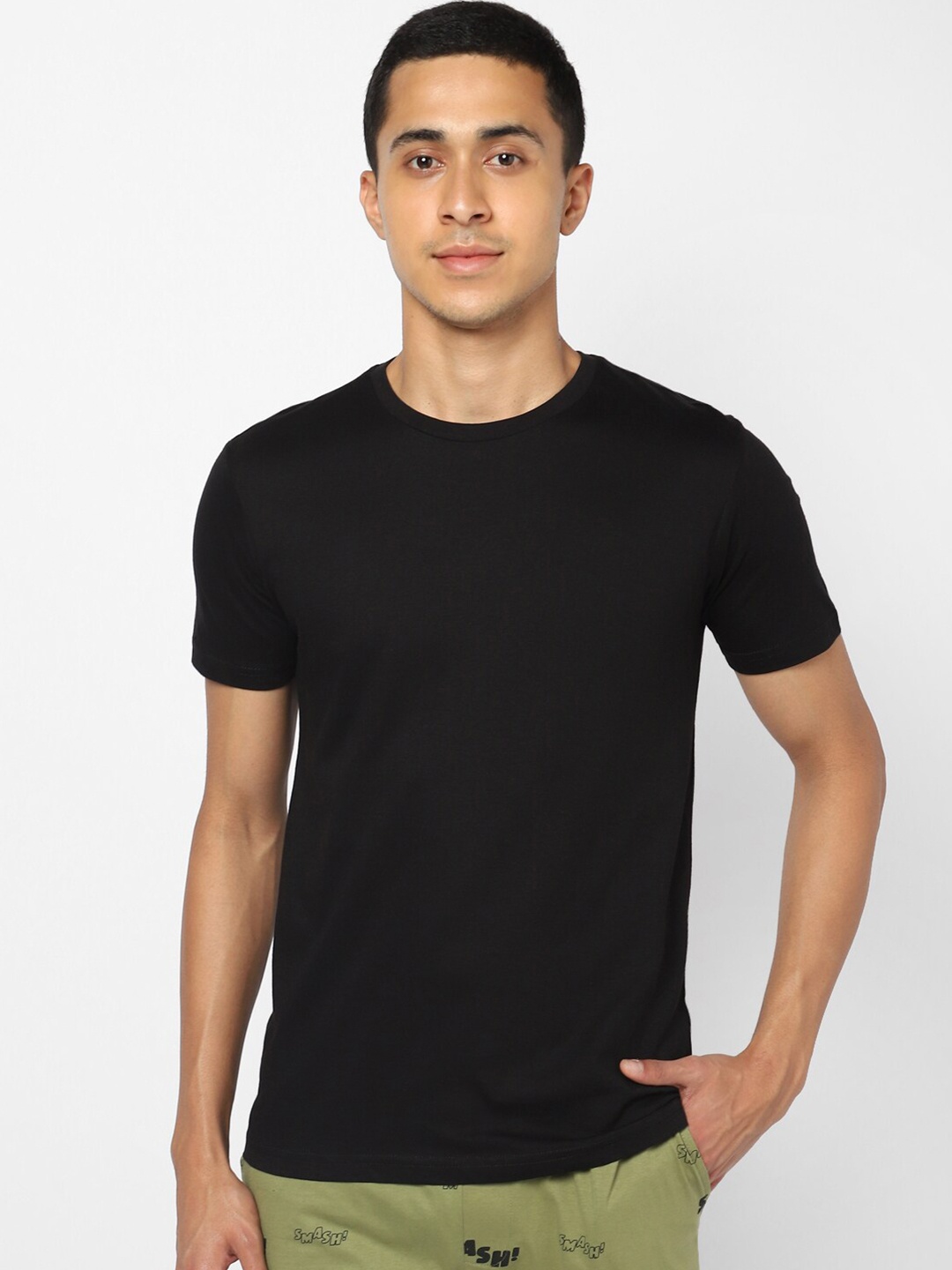 

Ajile by Pantaloons Men Black Slim Fit Lounge T-shirt