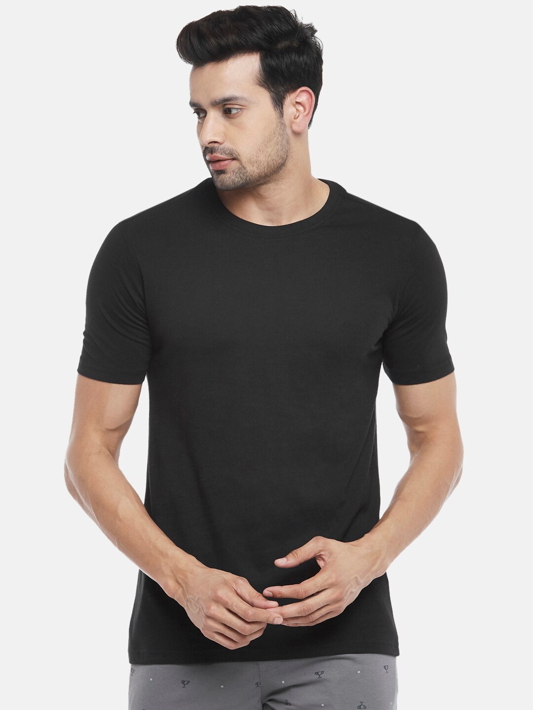 

BYFORD by Pantaloons Men Black Solid Round Neck Cotton T-shirt