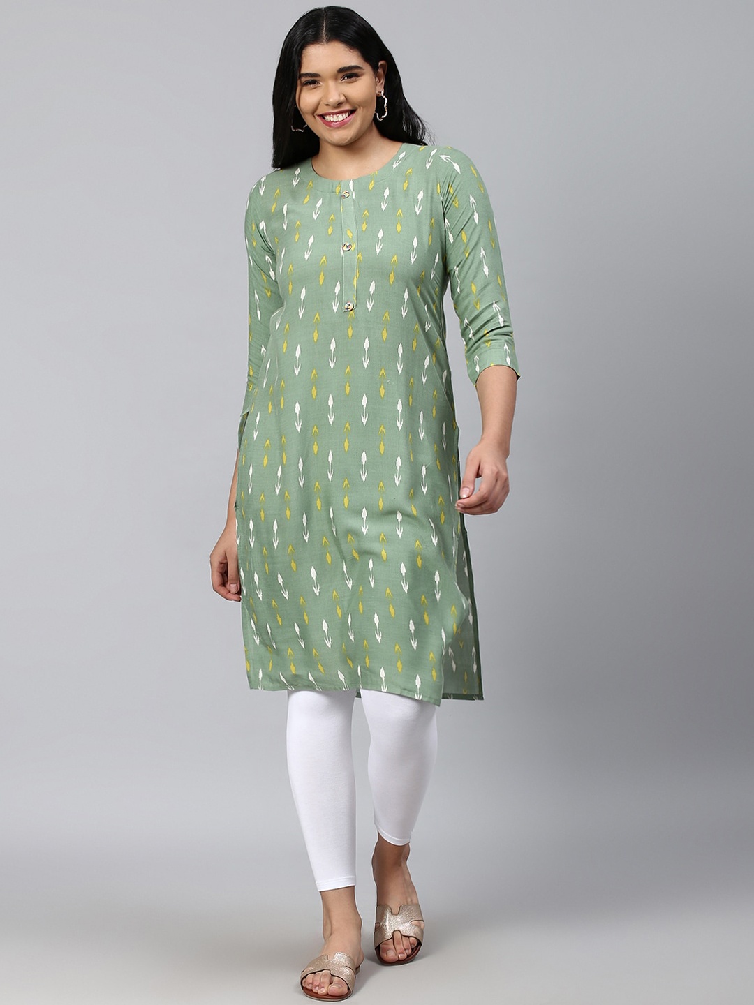 

TRUNDZ Women Green Geometric Printed Keyhole Neck Kurta