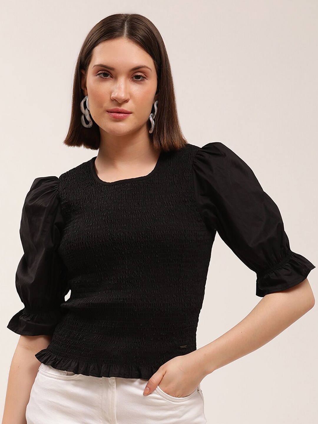 

ELLE Black Puff Sleeved Top