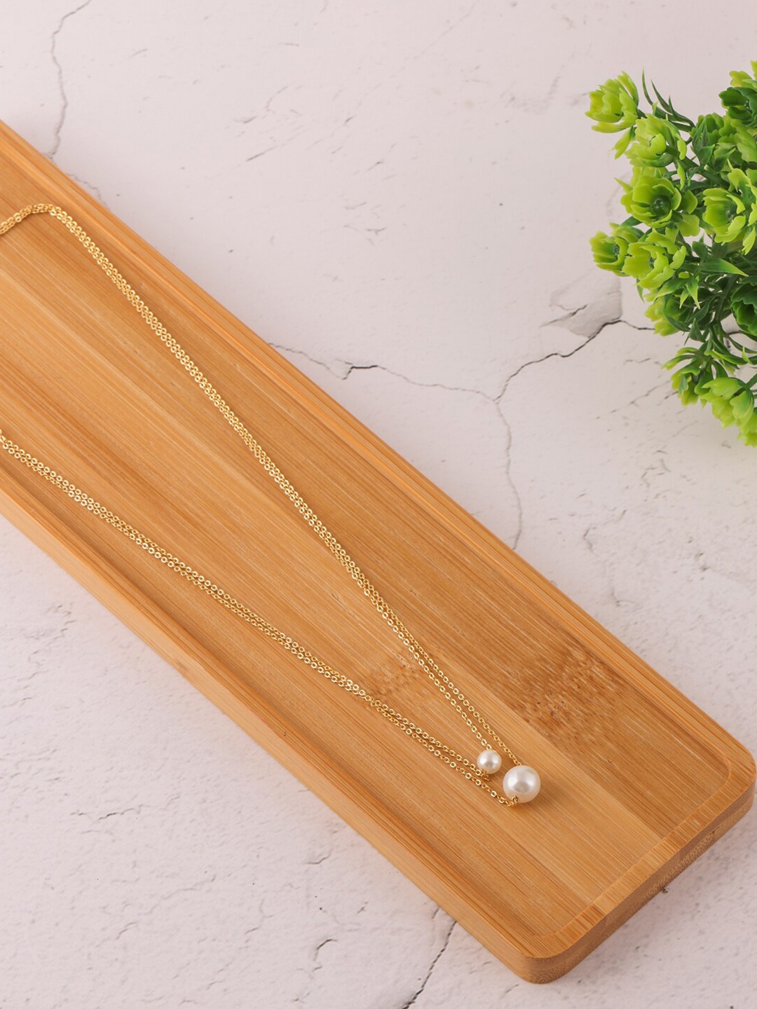 

Brandsoon Gold-Toned Brass Gold-Plated Feather Necklace