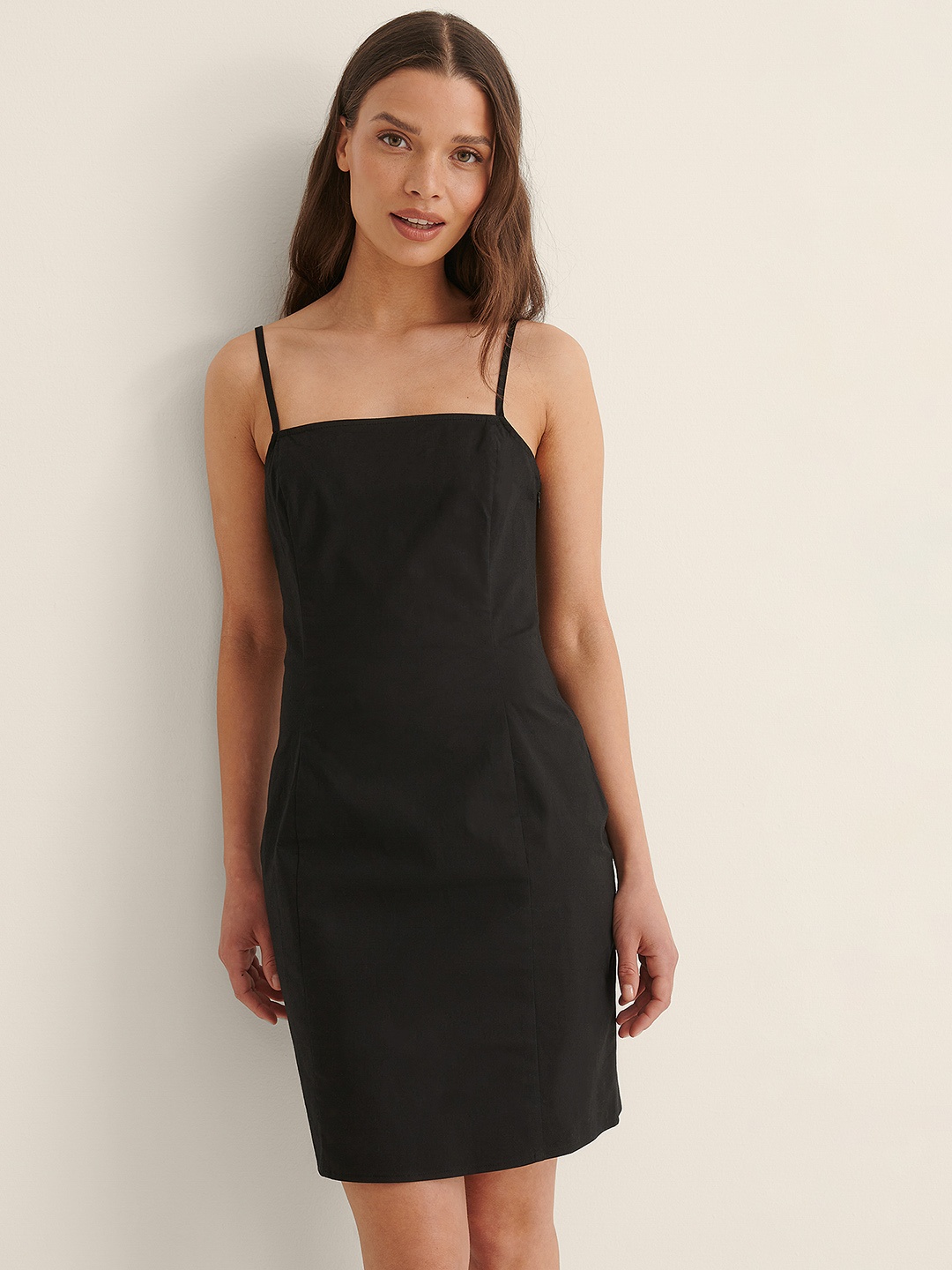 

NA-KD X Anna Briand Women Black Solid Sheath Dress