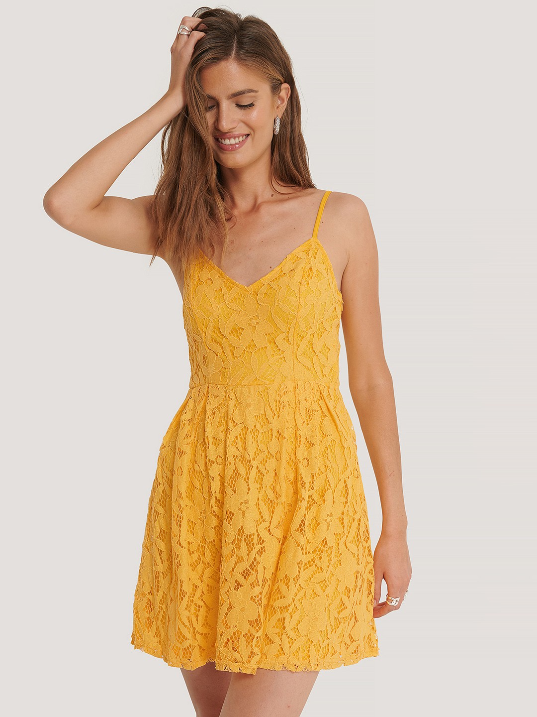 

NA-KD Yellow Floral A-Line Lace Dress