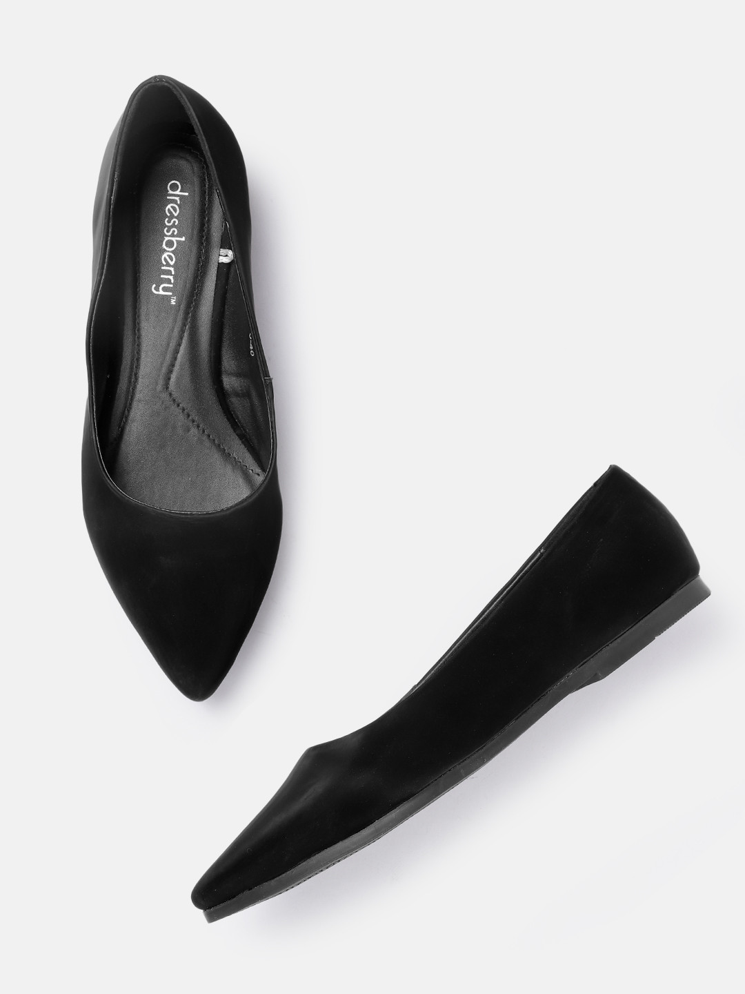 

DressBerry Women Black Solid Ballerinas