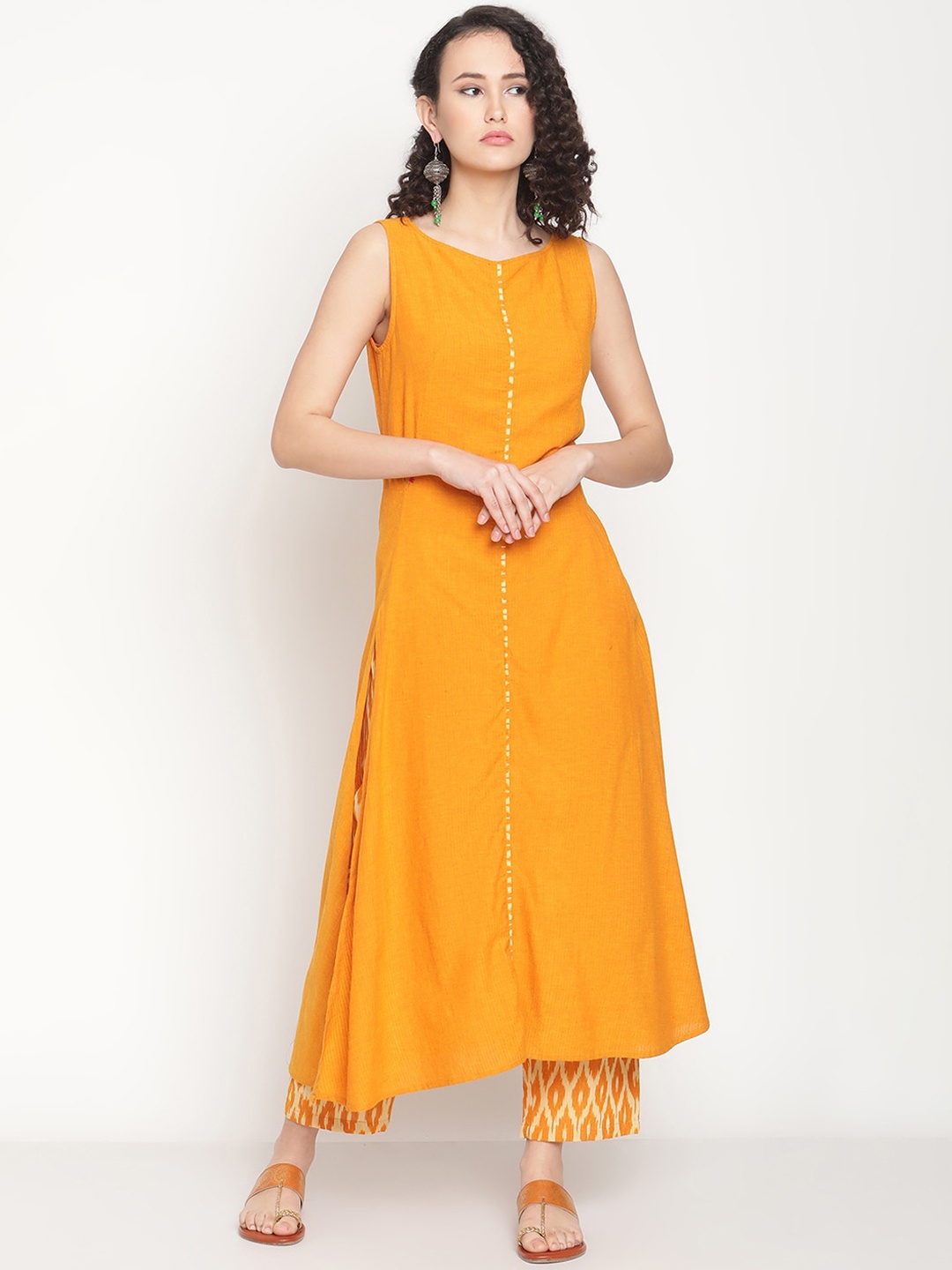 

Abhishti Hand Embroidered A-Line Kurta with Side Slit, Orange