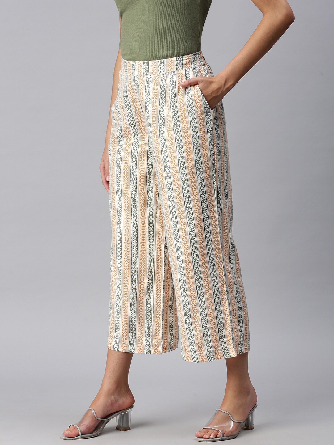 

De Moza Women White & Green Printed Cropped Palazzos
