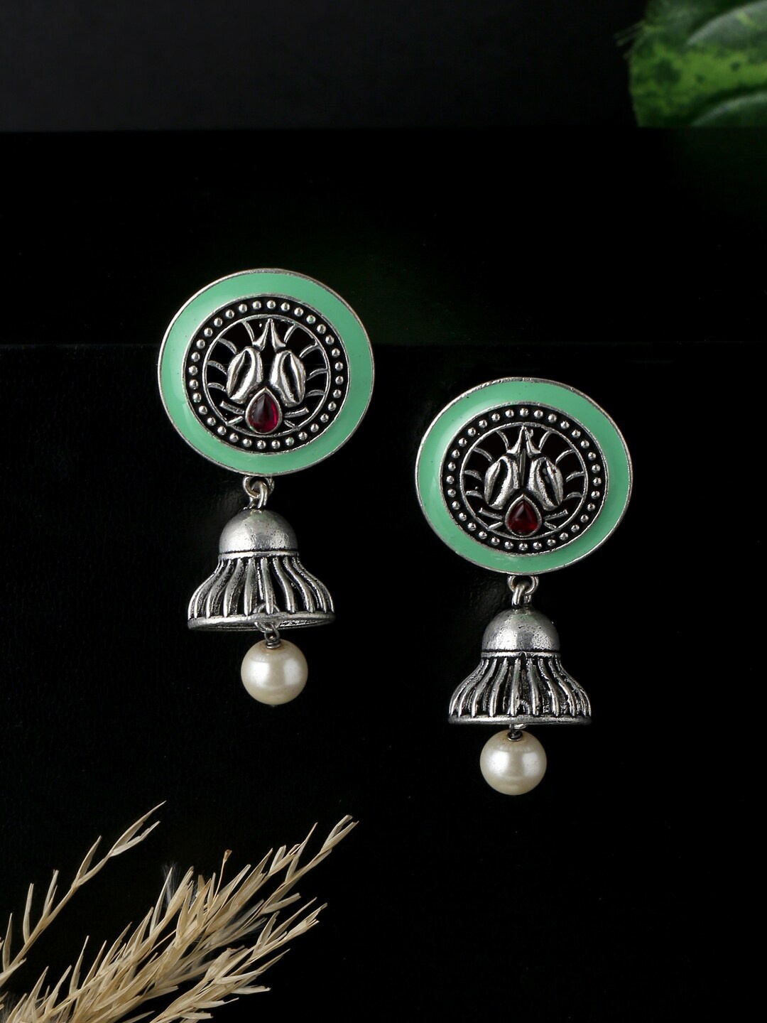 

kashwini Sliver Plated & Green Oxidised Contemporary Jhumkas Earrings