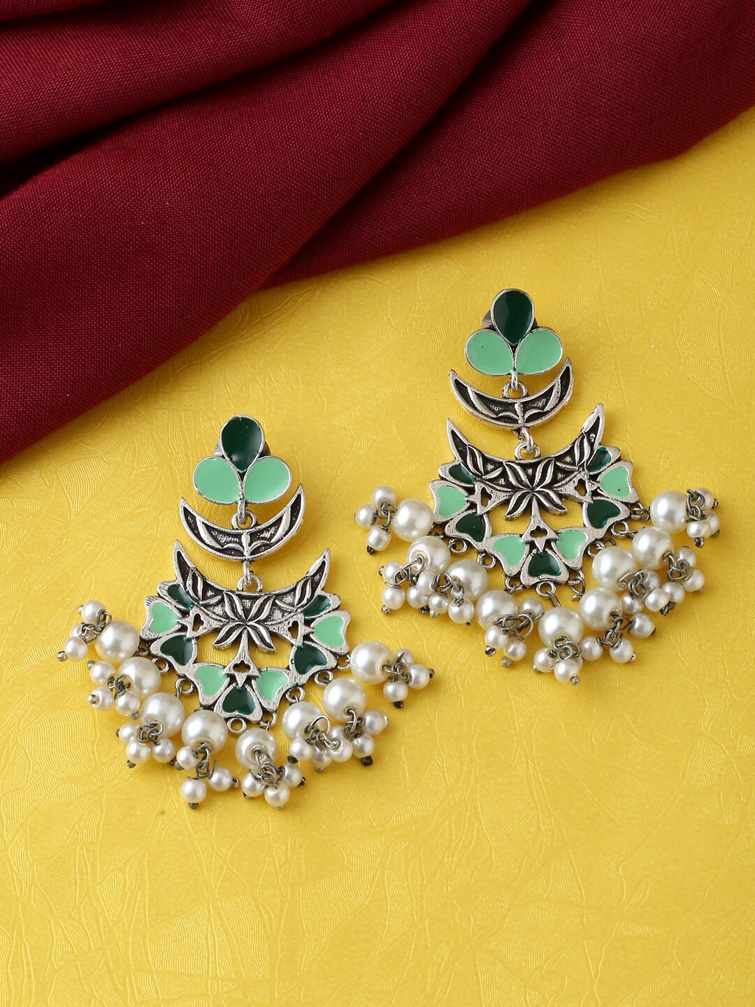 

kashwini Women Green & Silver-Toned Contemporary Drop Earrings
