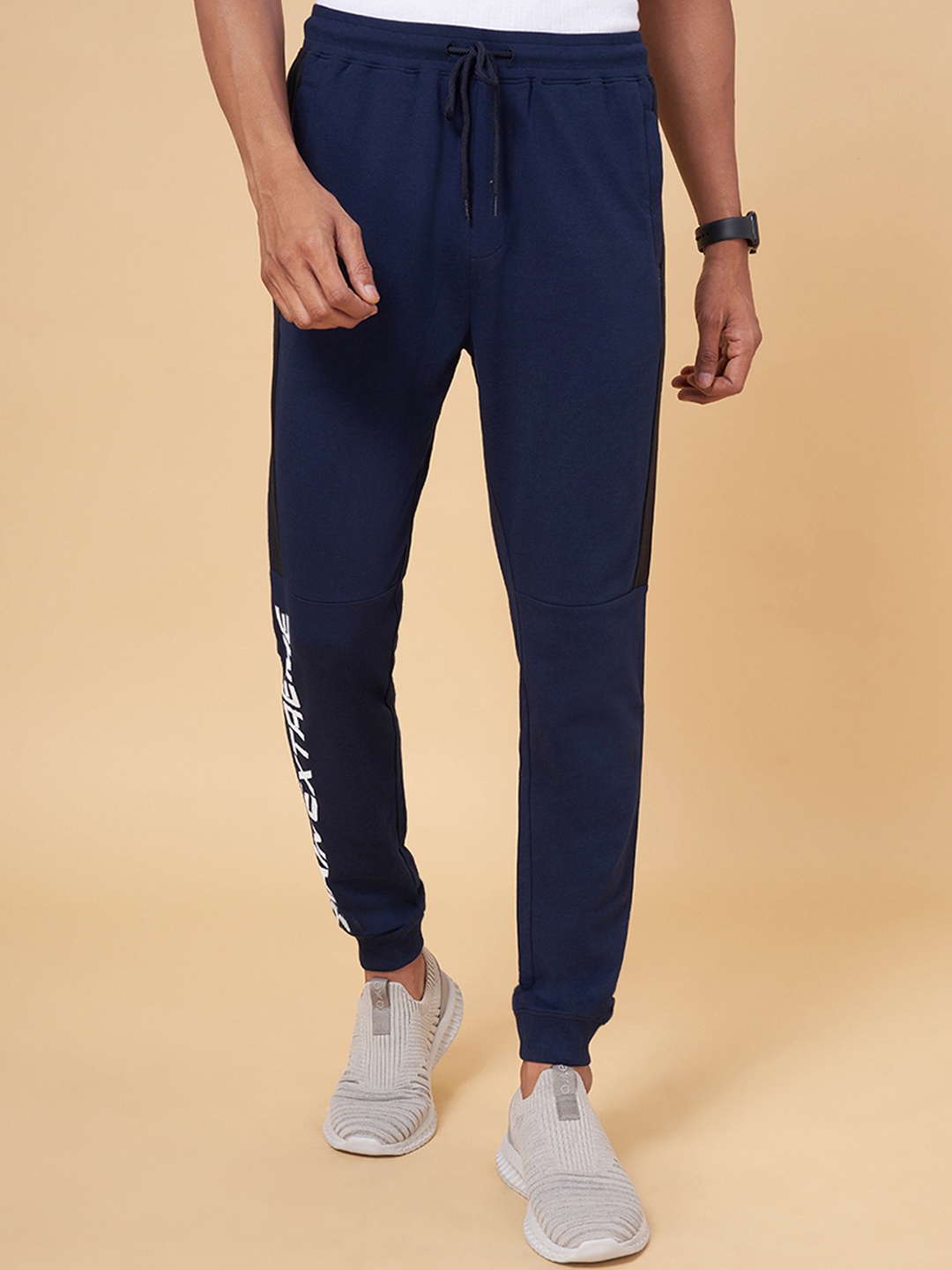 Ajile by Pantaloons Men Navy Blue Typography Printed Pure Cotton Slim-Fit Joggers