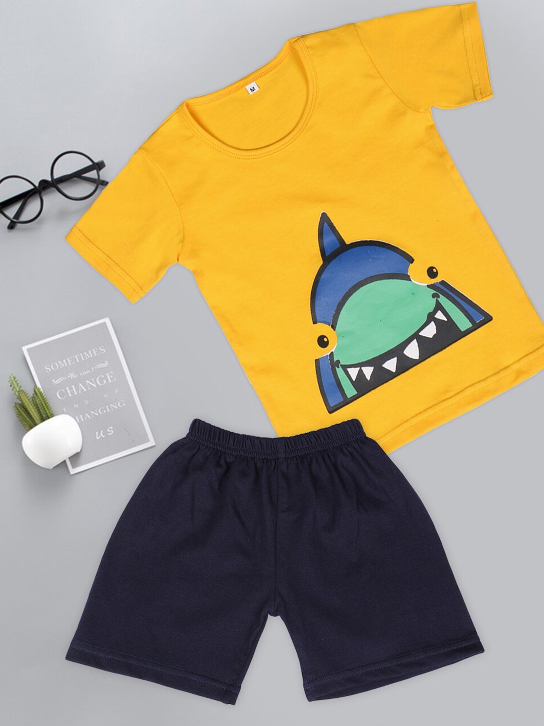 

Fashitale Kids Black & Yellow Printed Pure Cotton T-shirt Shorts Clothing set