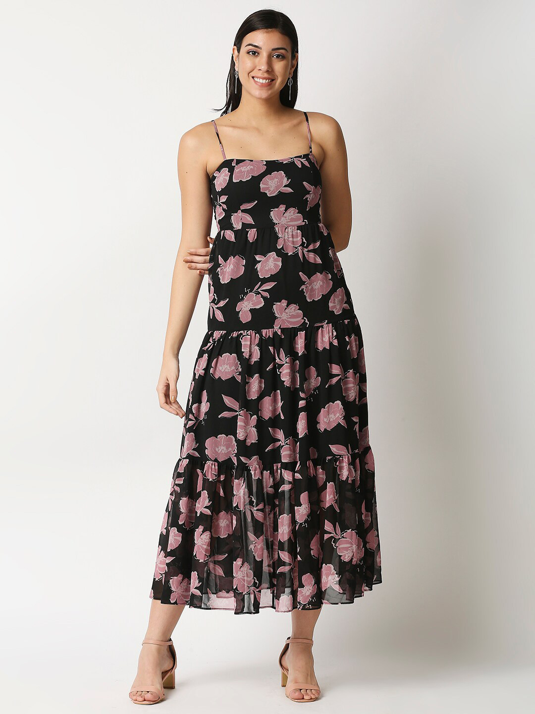 

20Dresses Black & Rose Floral Printed Georgette Tiered Empire Midi Dress