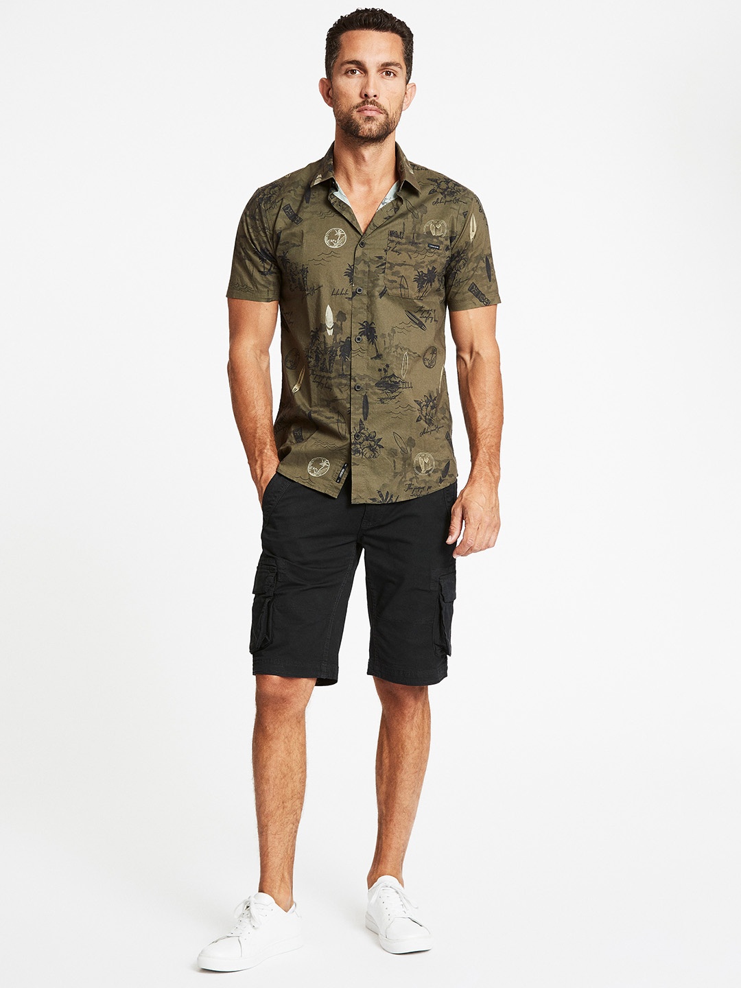 

LINDBERGH Men Olive Green Relaxed Floral Printed Cotton Casual Shirt