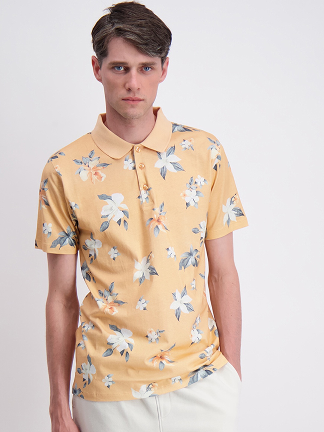 

LINDBERGH Men Peach-Coloured Floral Printed Polo Collar T-shirt