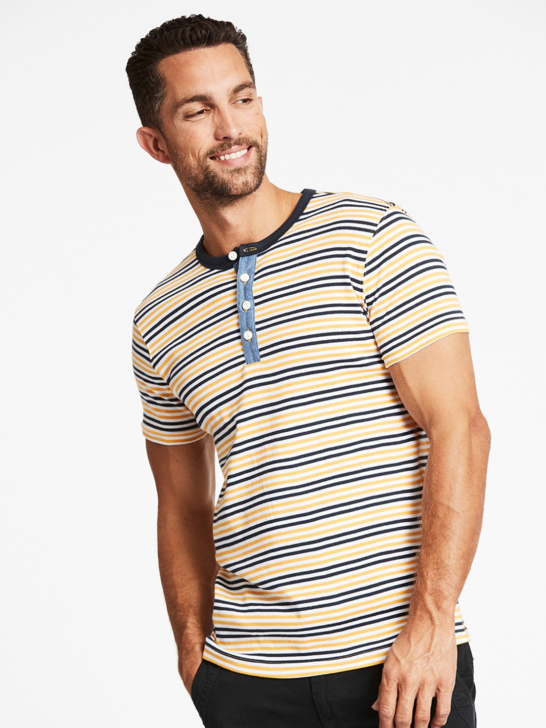 

LINDBERGH Men Yellow & White Striped Henley Neck Slim Fit Pure Cotton T-shirt