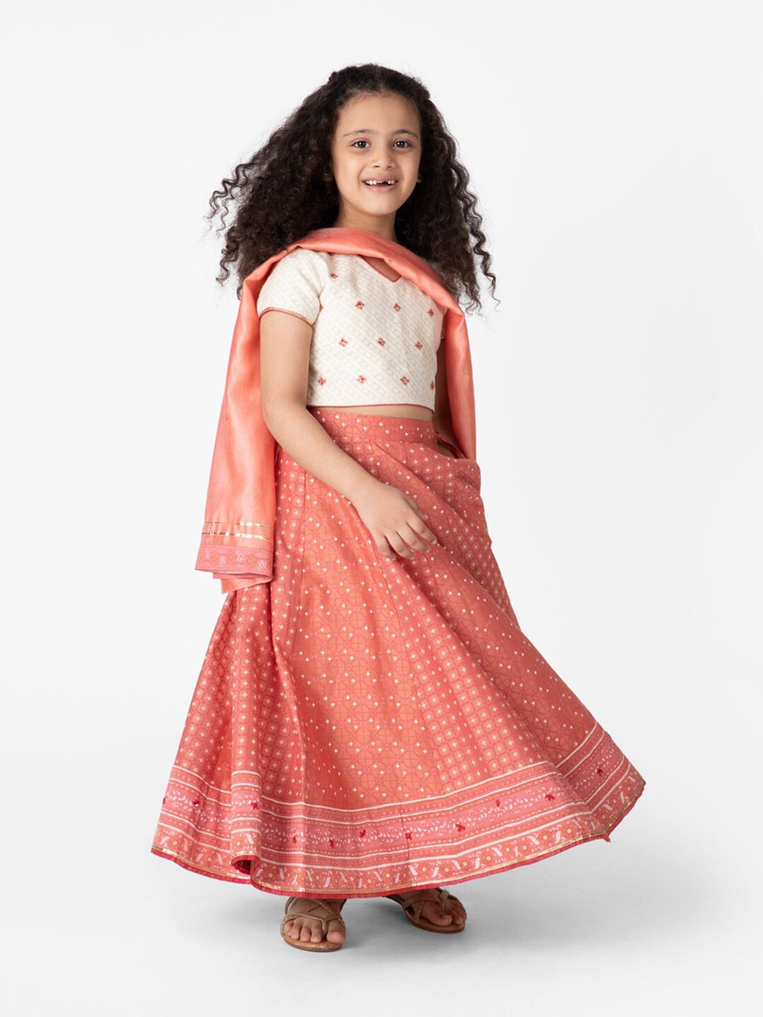 

Fabindia Girls Peach-Coloured & White Embroidered Ready to Wear Lehenga & Blouse With Dupatta