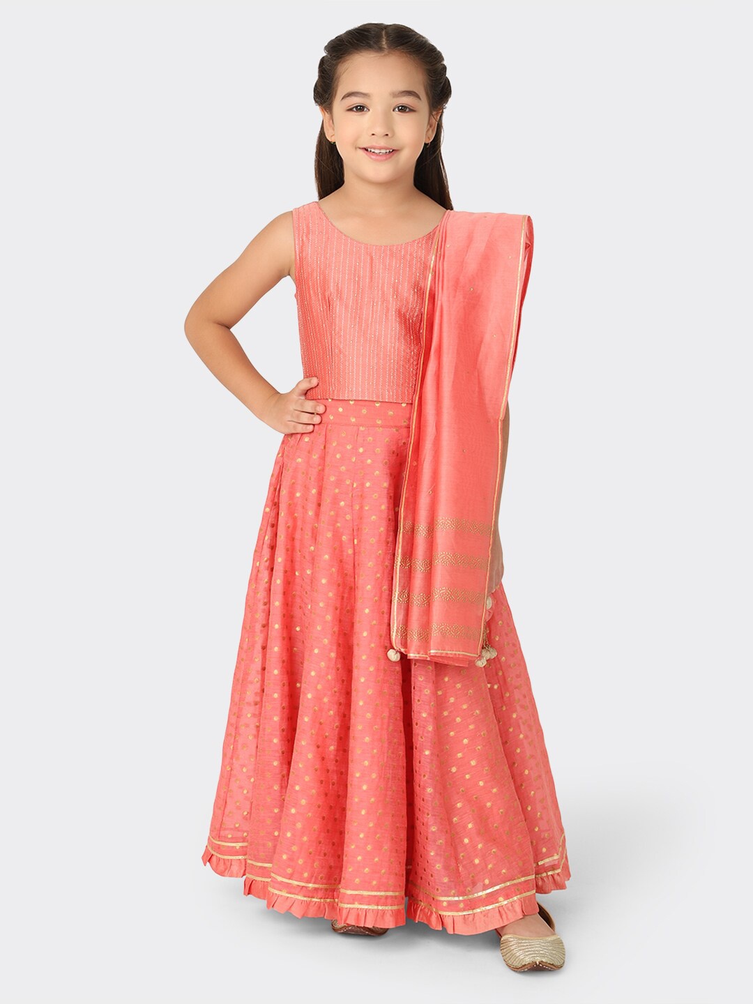 

Fabindia Girls Peach-Coloured & Gold-Toned Printed Foil Print Ready to Wear Lehenga Choli