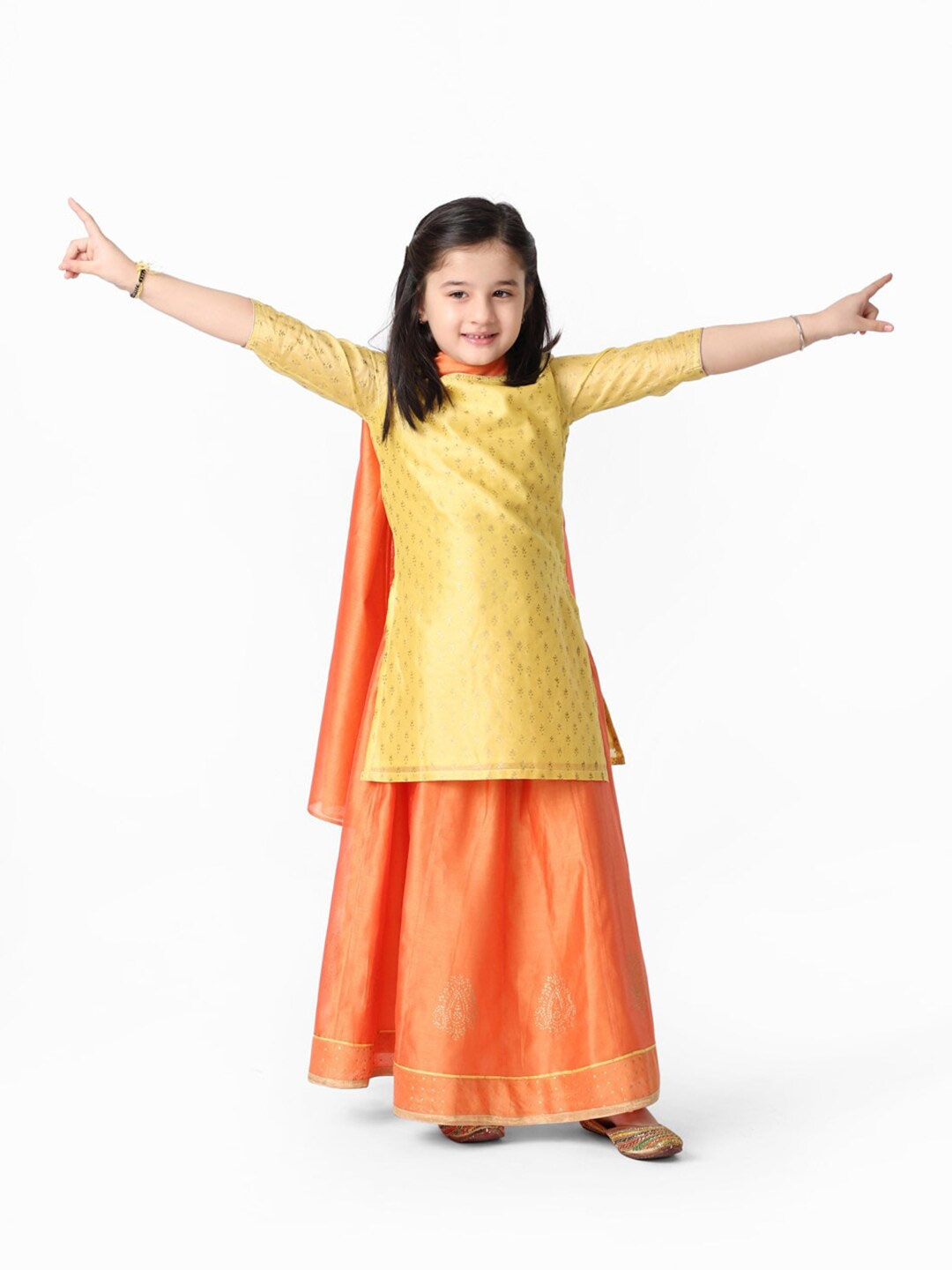 

Fabindia Girls Yellow & Orange Printed Ready to Wear Cotton Lehenga Choli