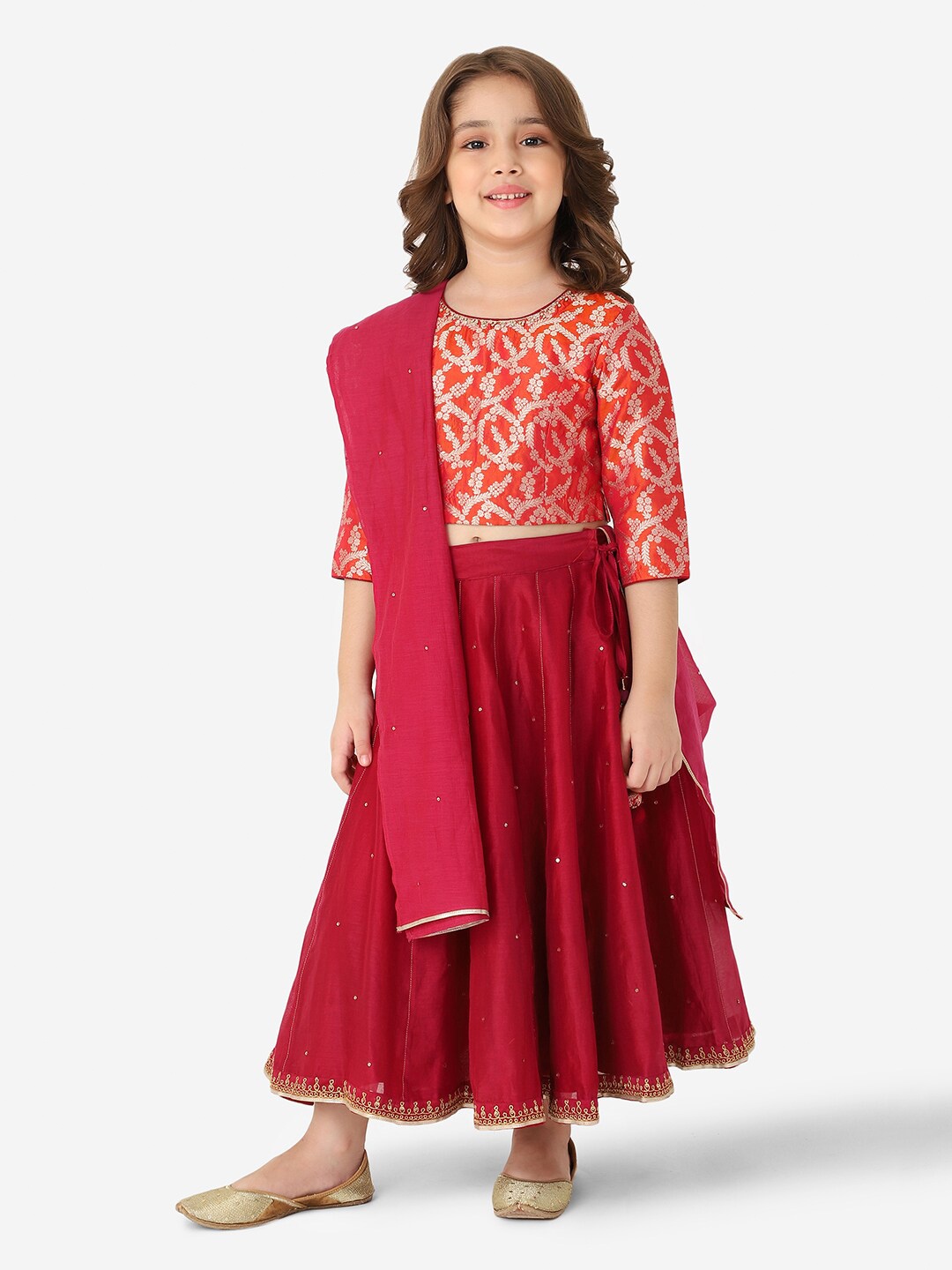 

Fabindia Girls Maroon & Gold-Toned Cotton Lehenga Choli With Dupatta