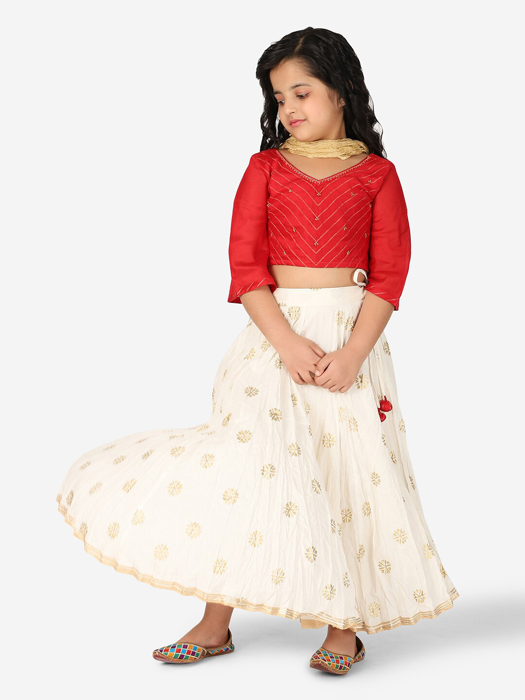 

Fabindia Girls Red & White Embroidered Foil Print Ready to Wear Lehenga & Blouse With Dupatta
