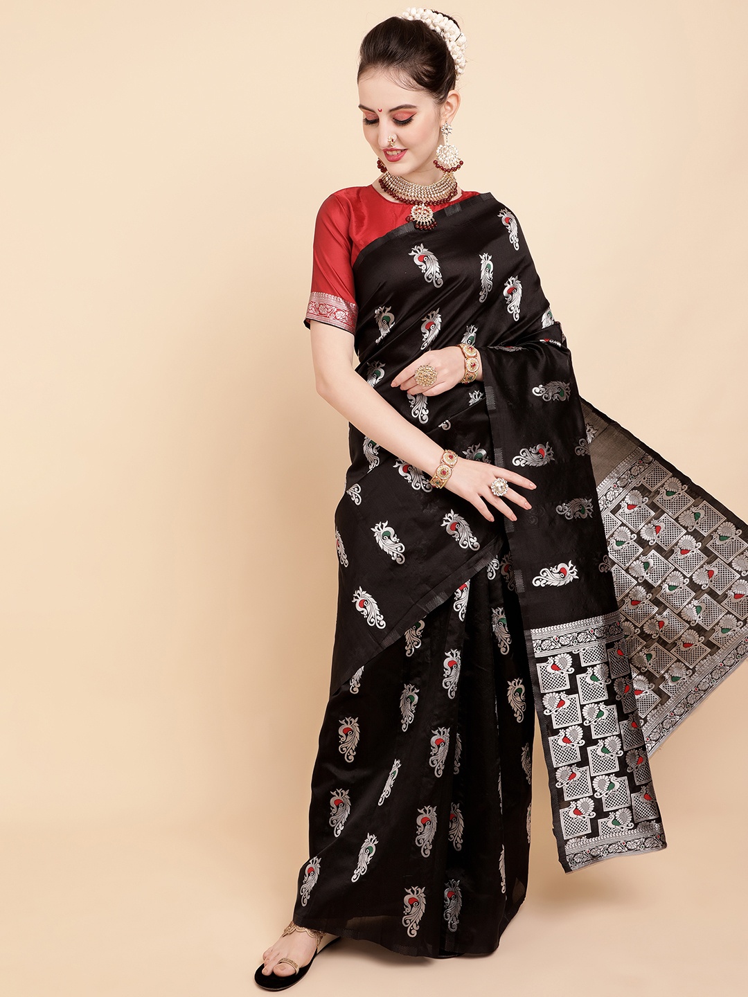 

Sangria Black & Silver-Toned Woven Design Zari Silk Blend Banarasi Saree