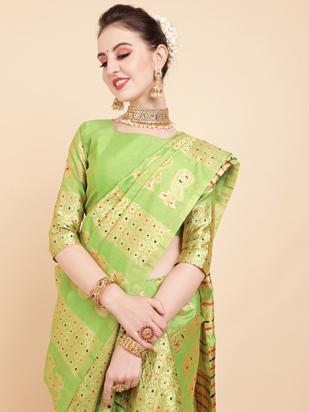 

Sangria Olive & Gold-Toned Woven Design Silk Blend Assamese Mekhela Chador