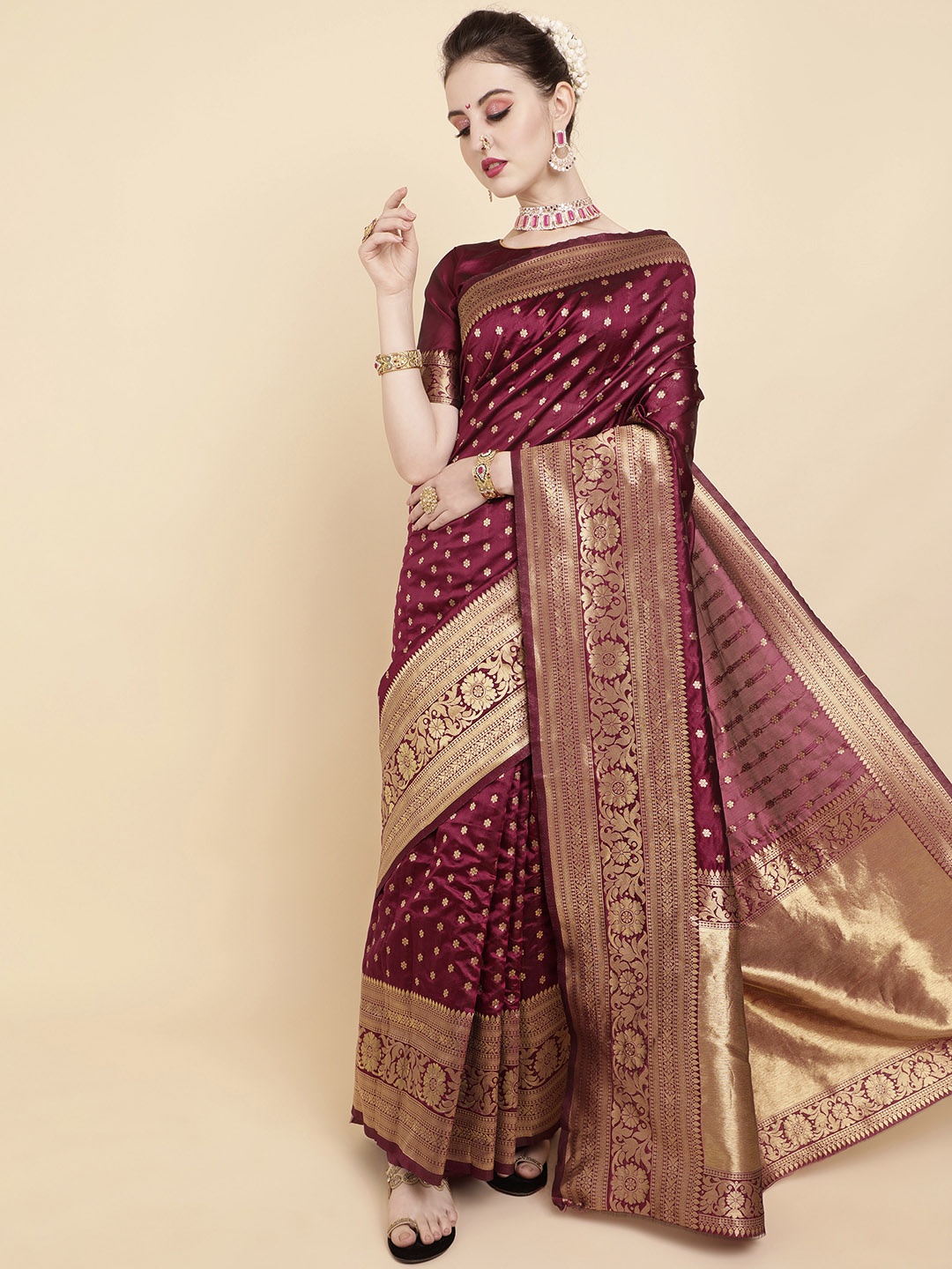 

Sangria Violet & Gold-Toned Woven Design Zari Silk Blend Banarasi Saree