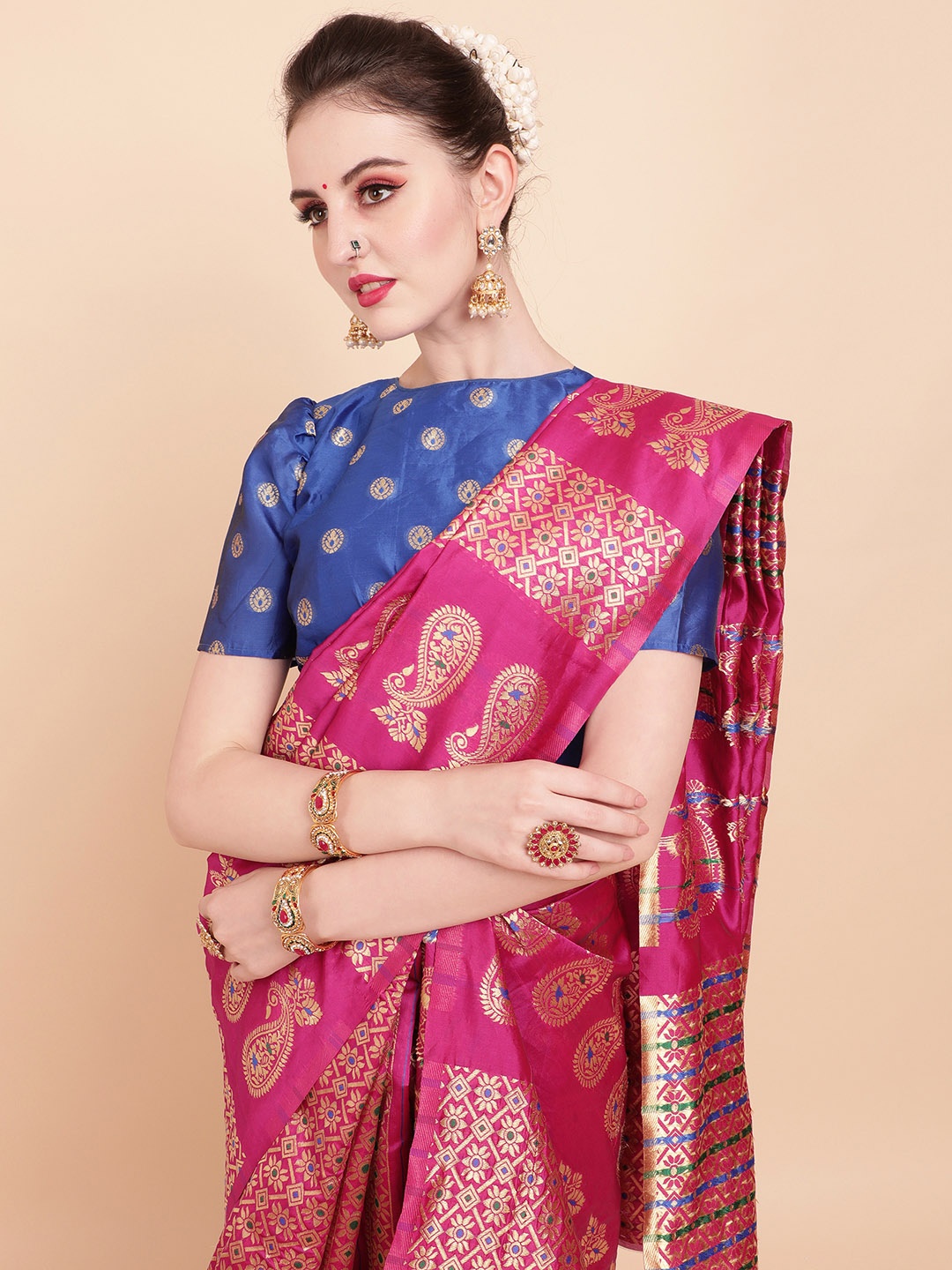 

Sangria Magenta & Gold-Toned Woven Design Zari Silk Blend Assamese Mekhela Chador