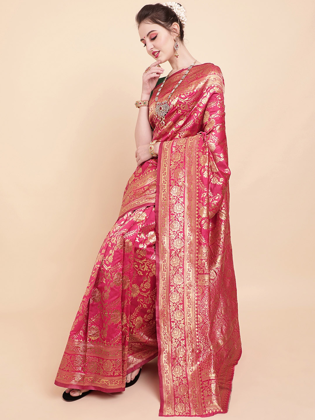 

Sangria Pink & Golden Floral Zari Silk Blend Banarasi Saree