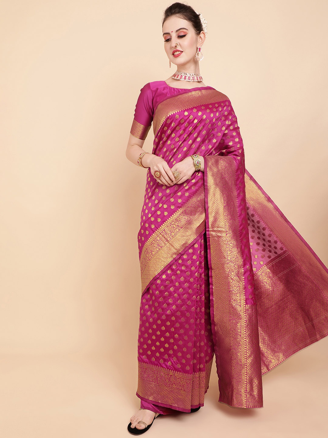 

Sangria Pink & Gold-Toned Woven Design Zari Silk Blend Banarasi Saree