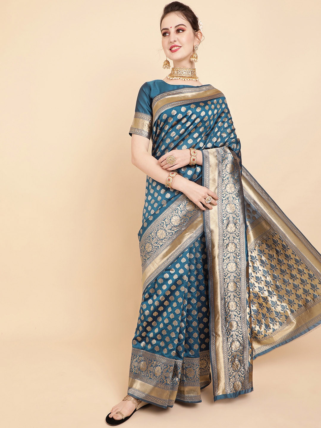 

Sangria Teal & Gold-Toned Ethnic Motifs Zari Silk Blend Banarasi Saree