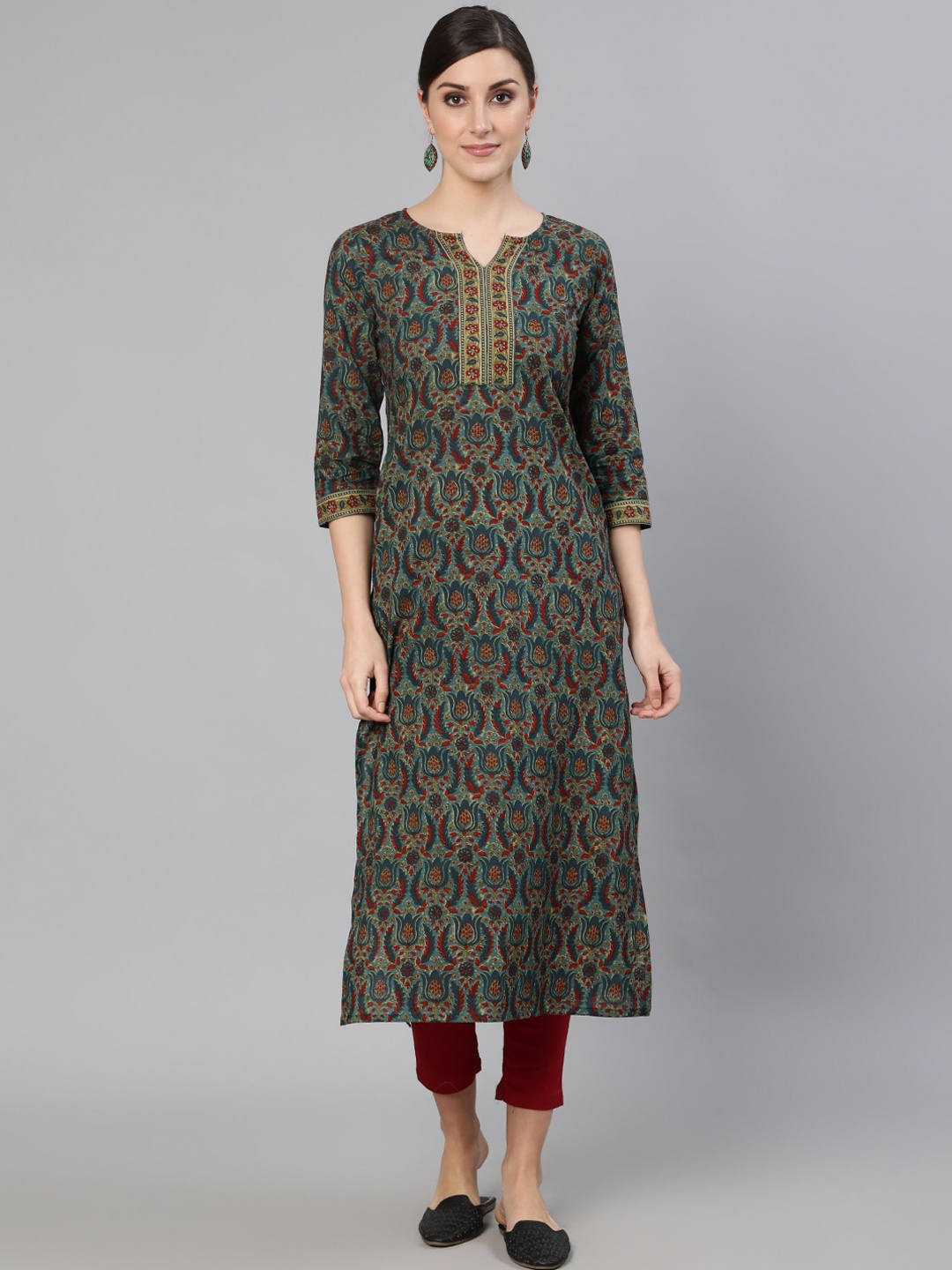 

Nayo Women Blue & Maroon Paisley Printed Cotton Kurta
