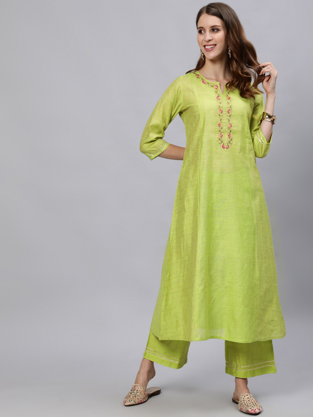 

Jaipur Kurti Women Green Floral Embroidered Empire Chanderi Cotton Kurta with Palazzos