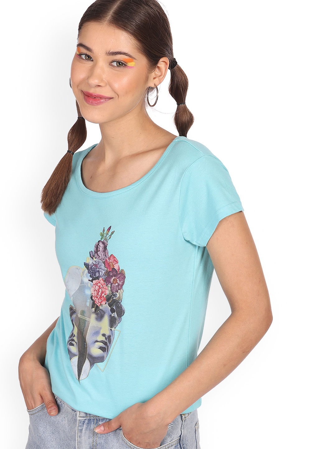 

Sugr Women Blue Graphic Printed Cotton T-shirt