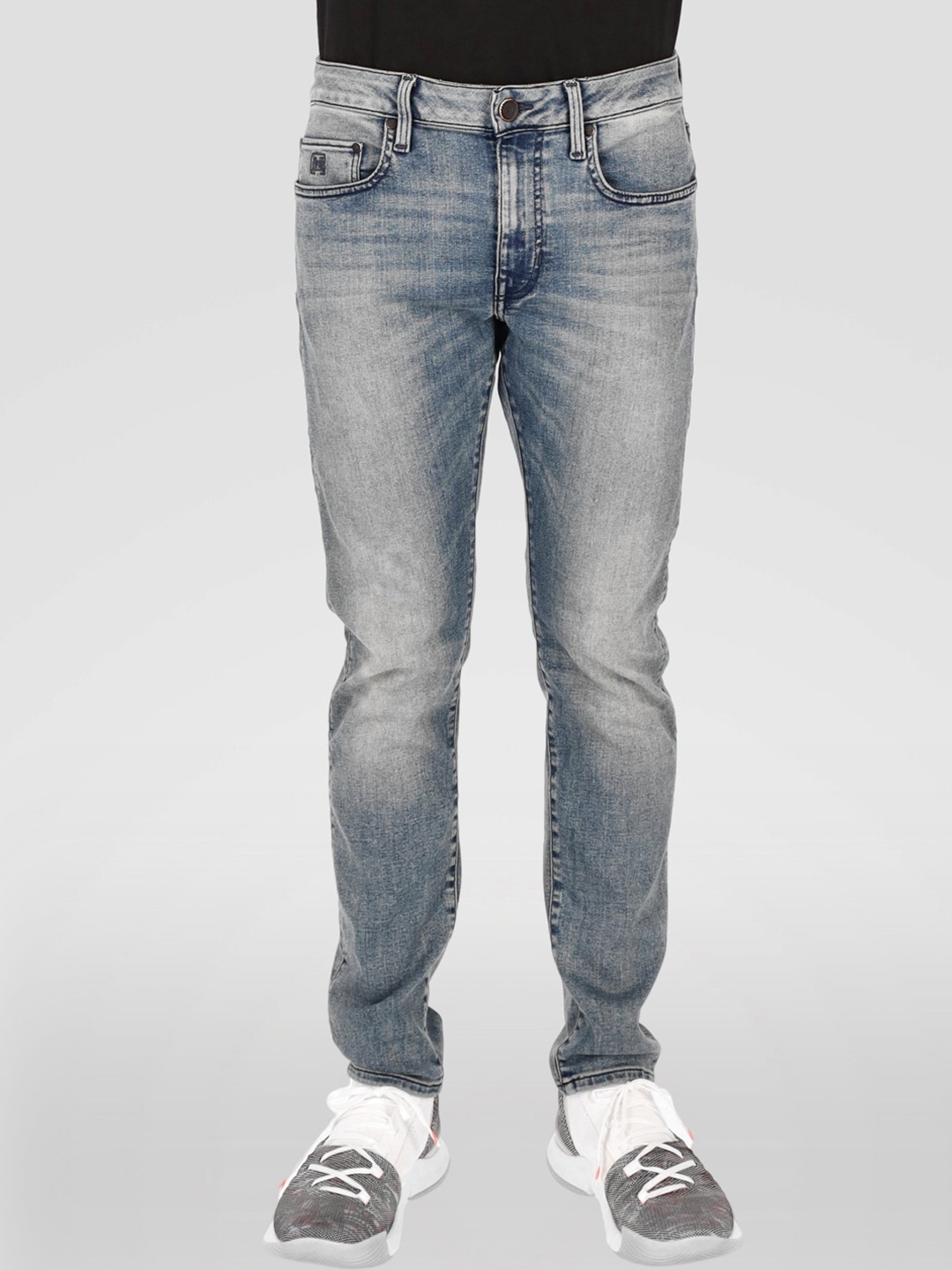 

FREESOUL Men Blue Slim Fit Heavy Fade Stretchable Jeans