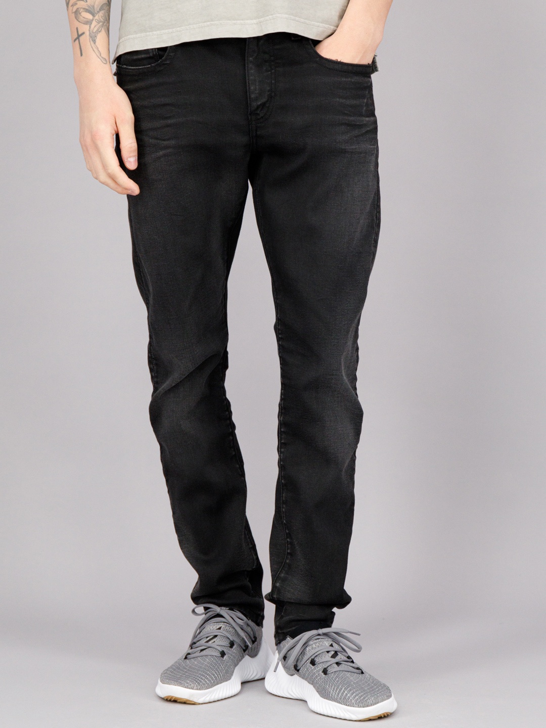 

FREESOUL Men Black Slim Fit Stretchable Jeans