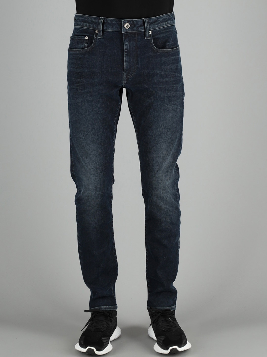 

FREESOUL Men Blue Slim Fit Light Fade Stretchable Jeans