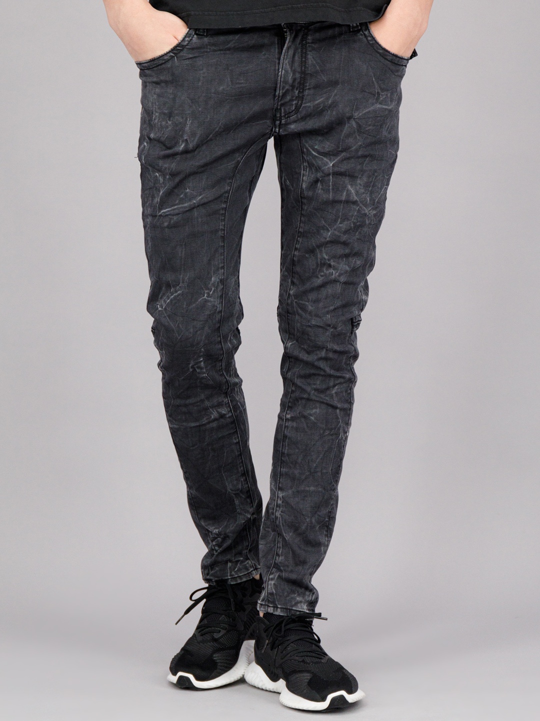

FREESOUL Men Black Skinny Fit Jeans