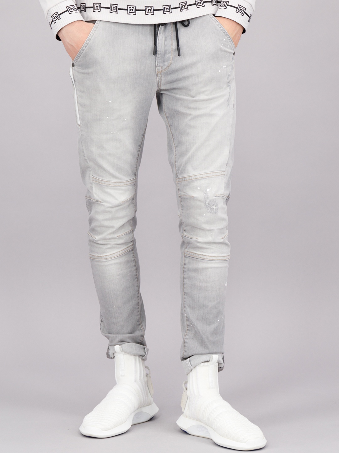 

FREESOUL Men Grey Slim Fit Heavy Fade Jeans