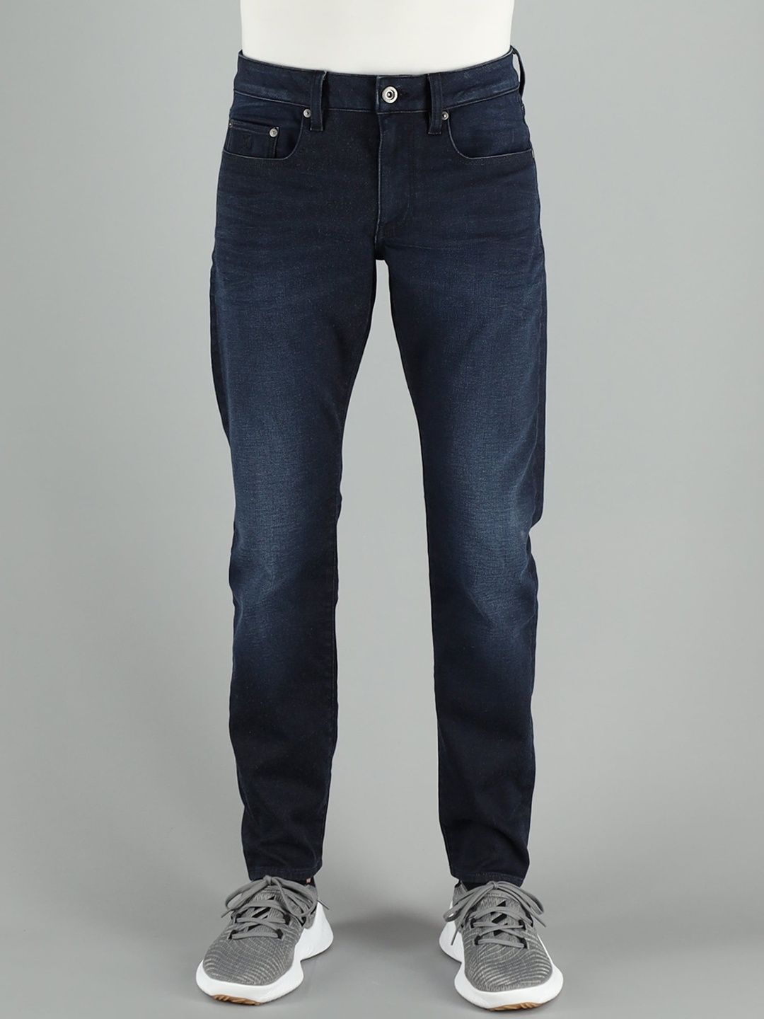 

FREESOUL Men Navy Blue Slim Fit Light Fade Jeans