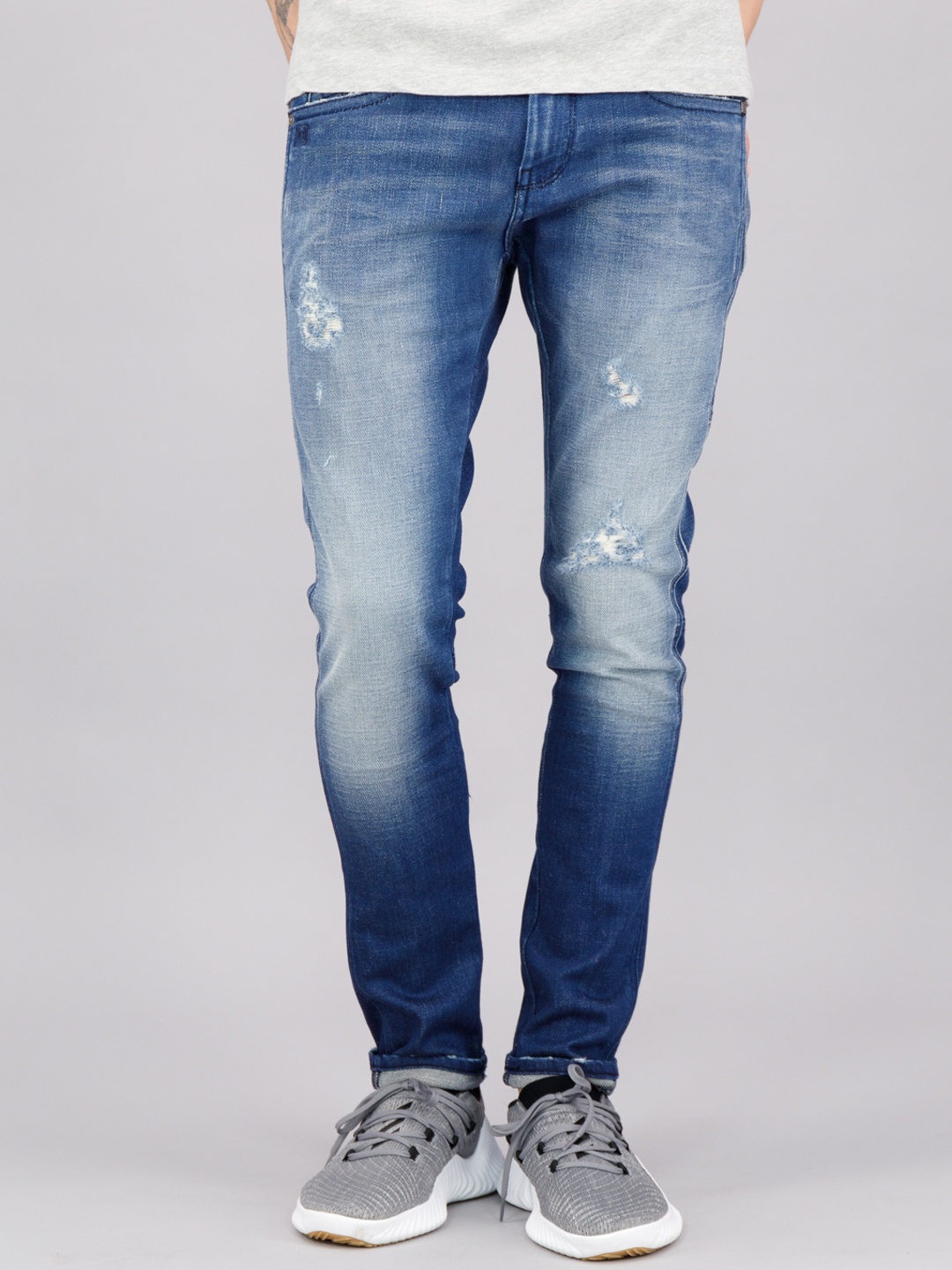 

FREESOUL Men Blue Skinny Fit Mildly Distressed Heavy Fade Jeans