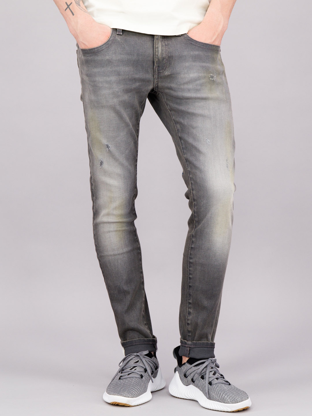 

FREESOUL Men Grey Skinny Fit Low Distress Heavy Fade Jeans