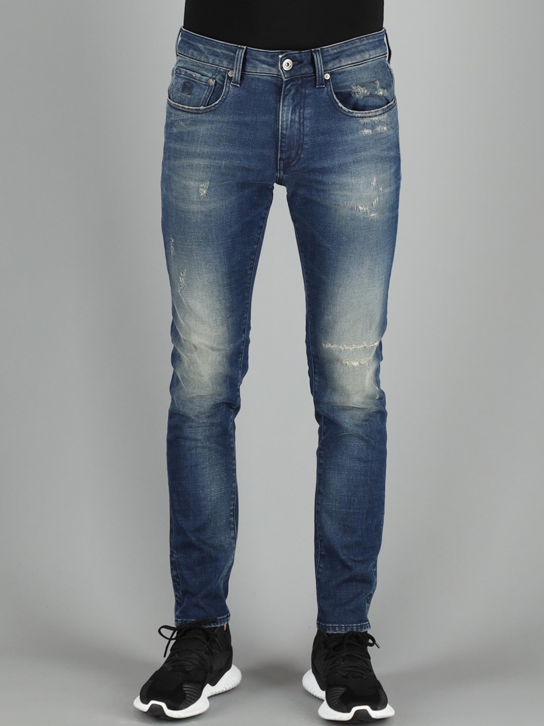 

FREESOUL Men Blue Skinny Fit Mildly Distressed Heavy Fade Jeans