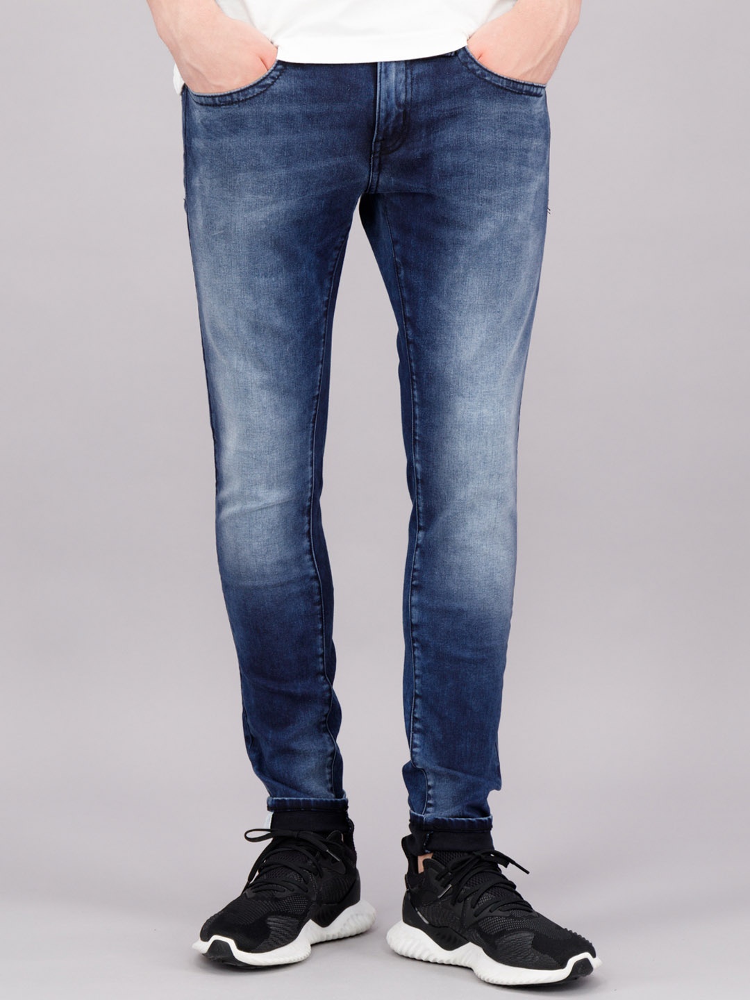 

FREESOUL Men Blue Skinny Fit Light Fade Jeans