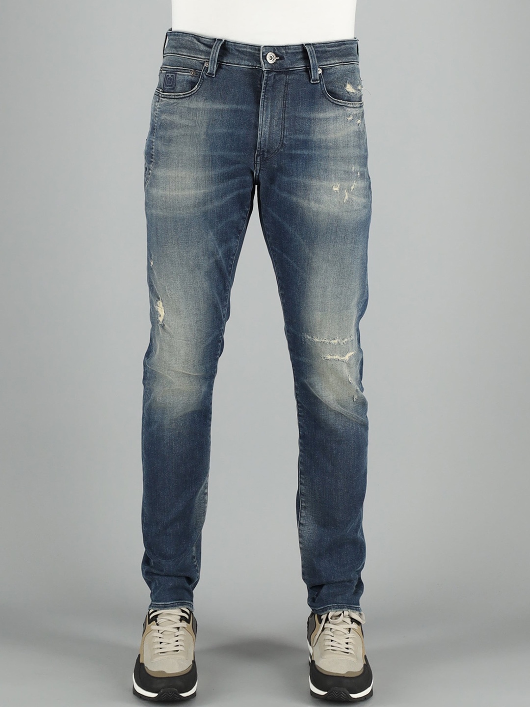 

FREESOUL Men Blue Skinny Fit Highly Distressed Heavy Fade Jeans