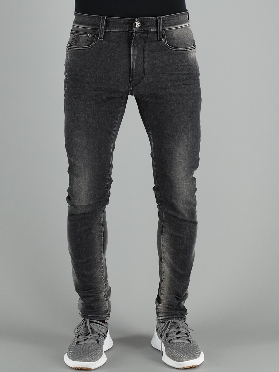 

FREESOUL Men Black Skinny Fit Light Fade Jeans